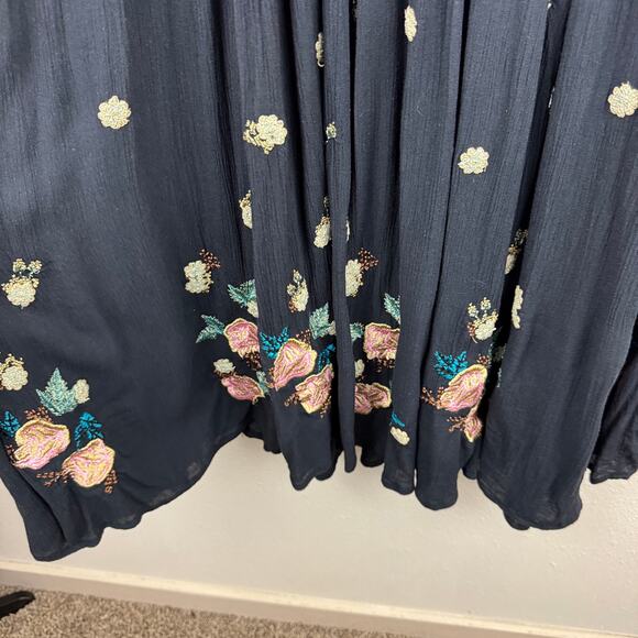 Free People Black Floral Midi Dress - Picture 4 of 9